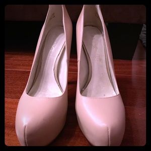 Aldo Stiletto Heels (size 7)